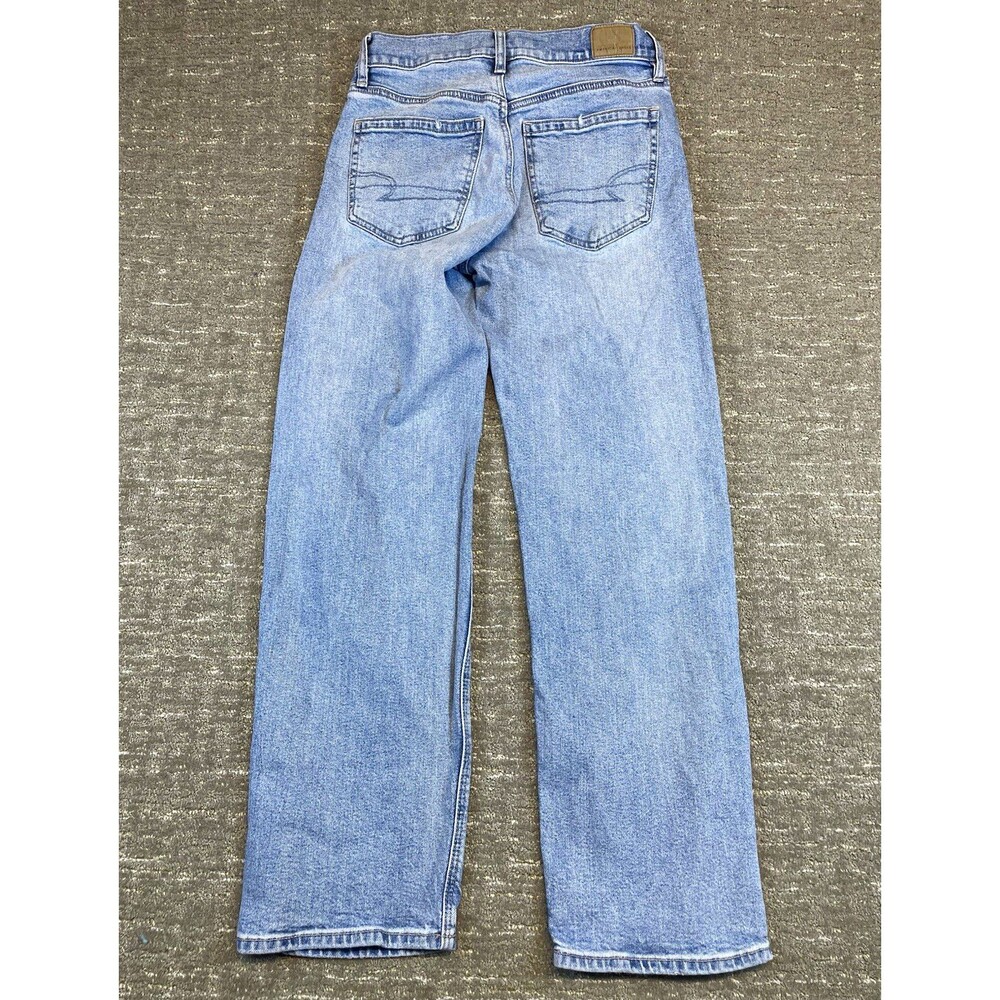 women’s American Eagle strigid size 0 ae ex- boyfriend light wash blue jeans